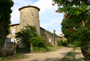 LADAUX : Château d'Ories