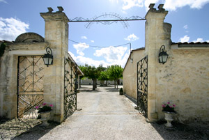 MARTRES : Château La Commanderie