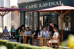 cafe lavinal village de Bages