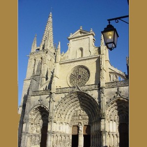 Cathédrale St-Jean-Baptiste de Bazas 