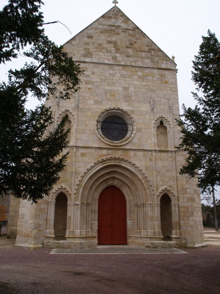 L'église Saint Saturnin du XIVe siècle
