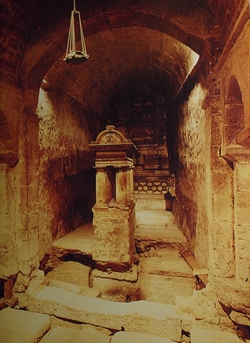 La crypte mérovingienne Saint Seurin