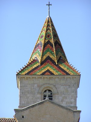 Le clocher de l'église de cars