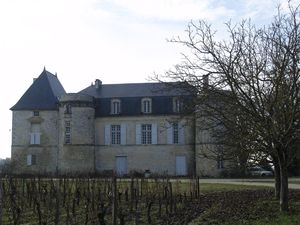 chateau Lescours