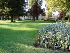 Le parc de la mairie de Villenave d'Ornon